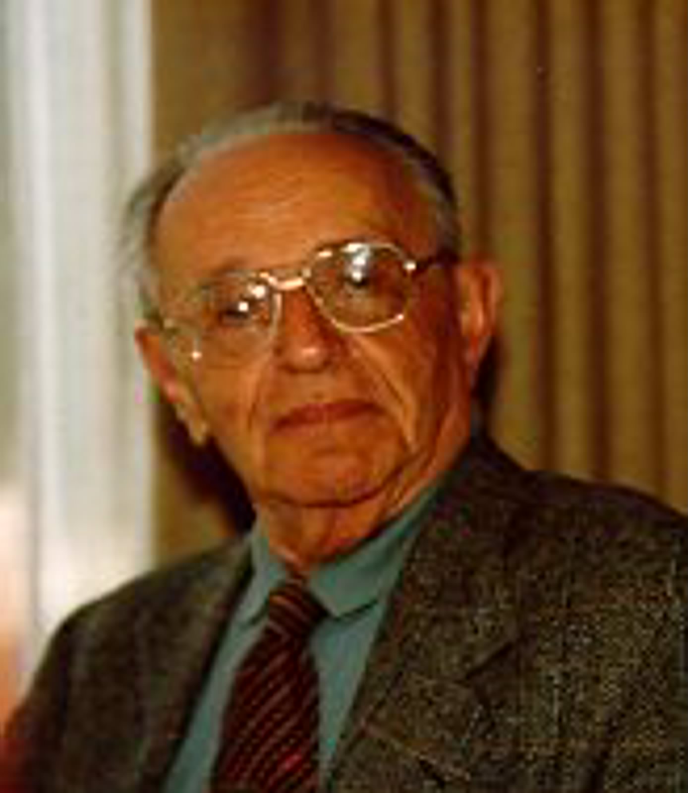 Later portrait of Nelson O. Chipchin (RB Archive).