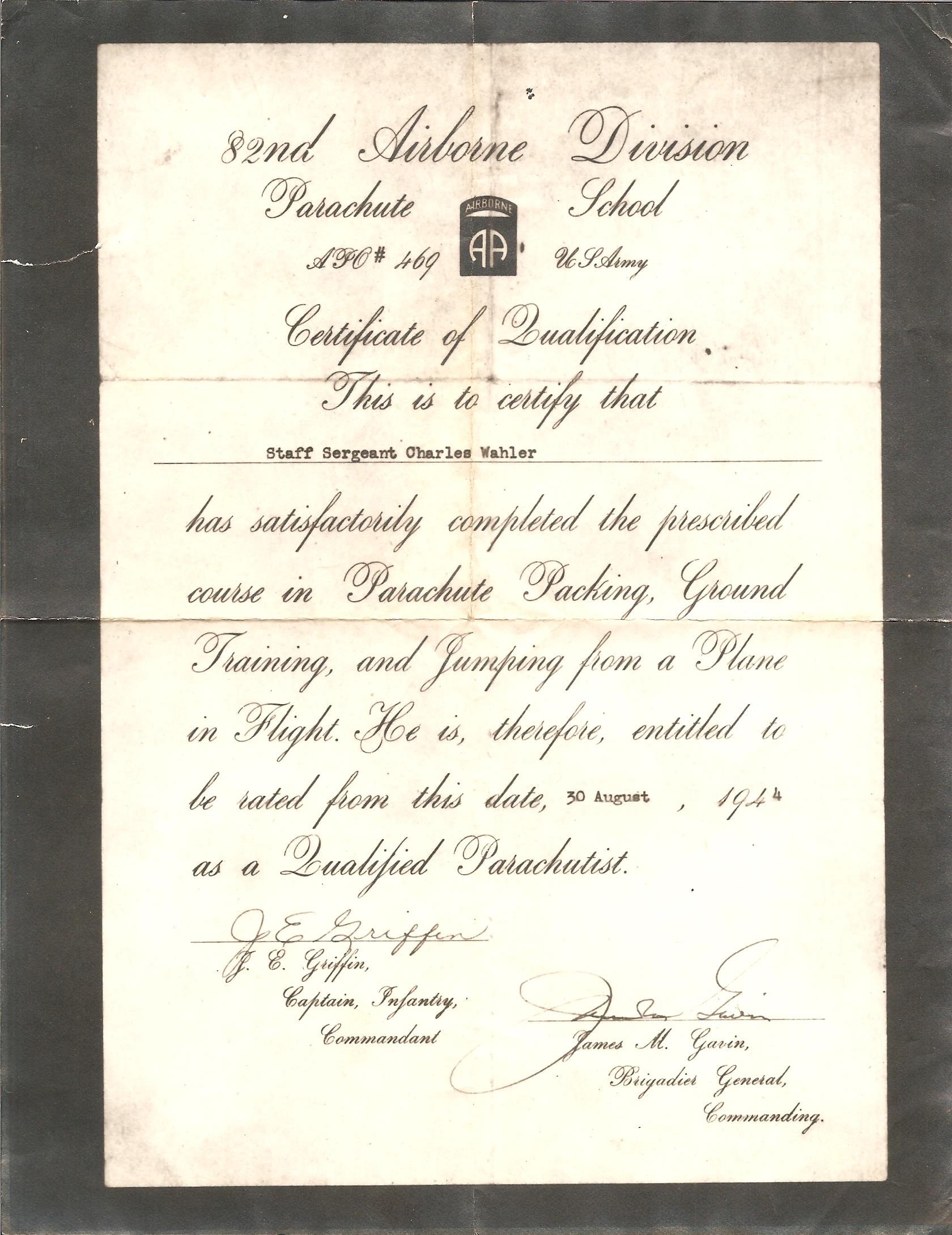 File:Wahler Charles parachute qualification certificate 1944.jpg