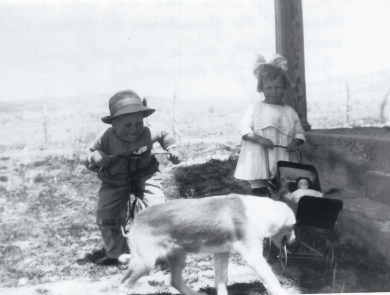 Calvin, Marjorie, and Old Nelly (family photo, RB Archive)