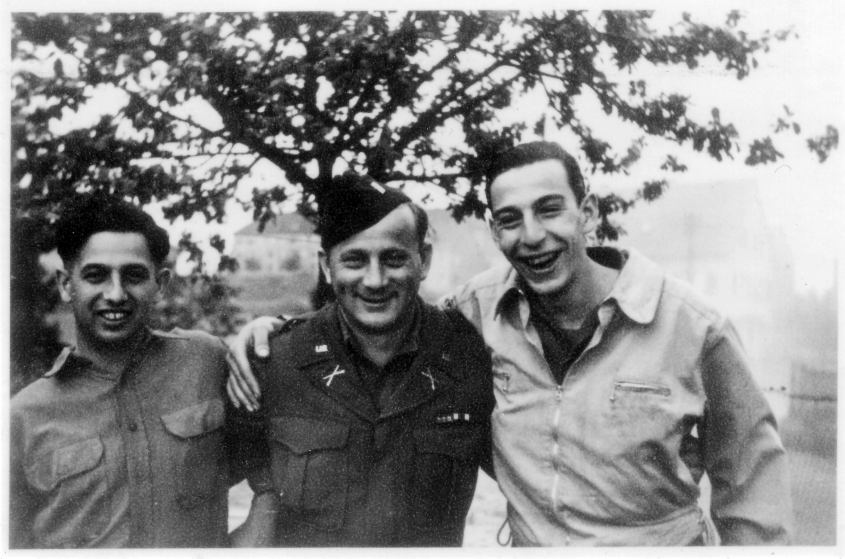 V-E Day team: Guy Stern, Walter Sears, Fred Howard (© TANGRAM)